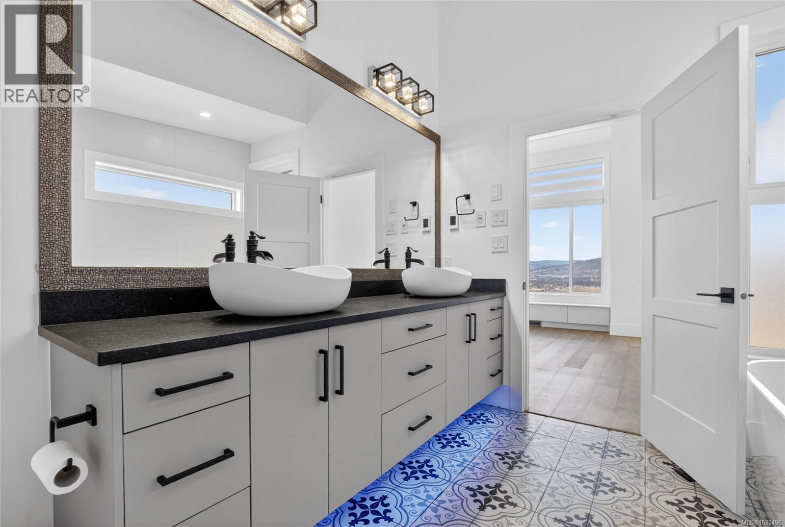 6334 Nevilane Dr - 25