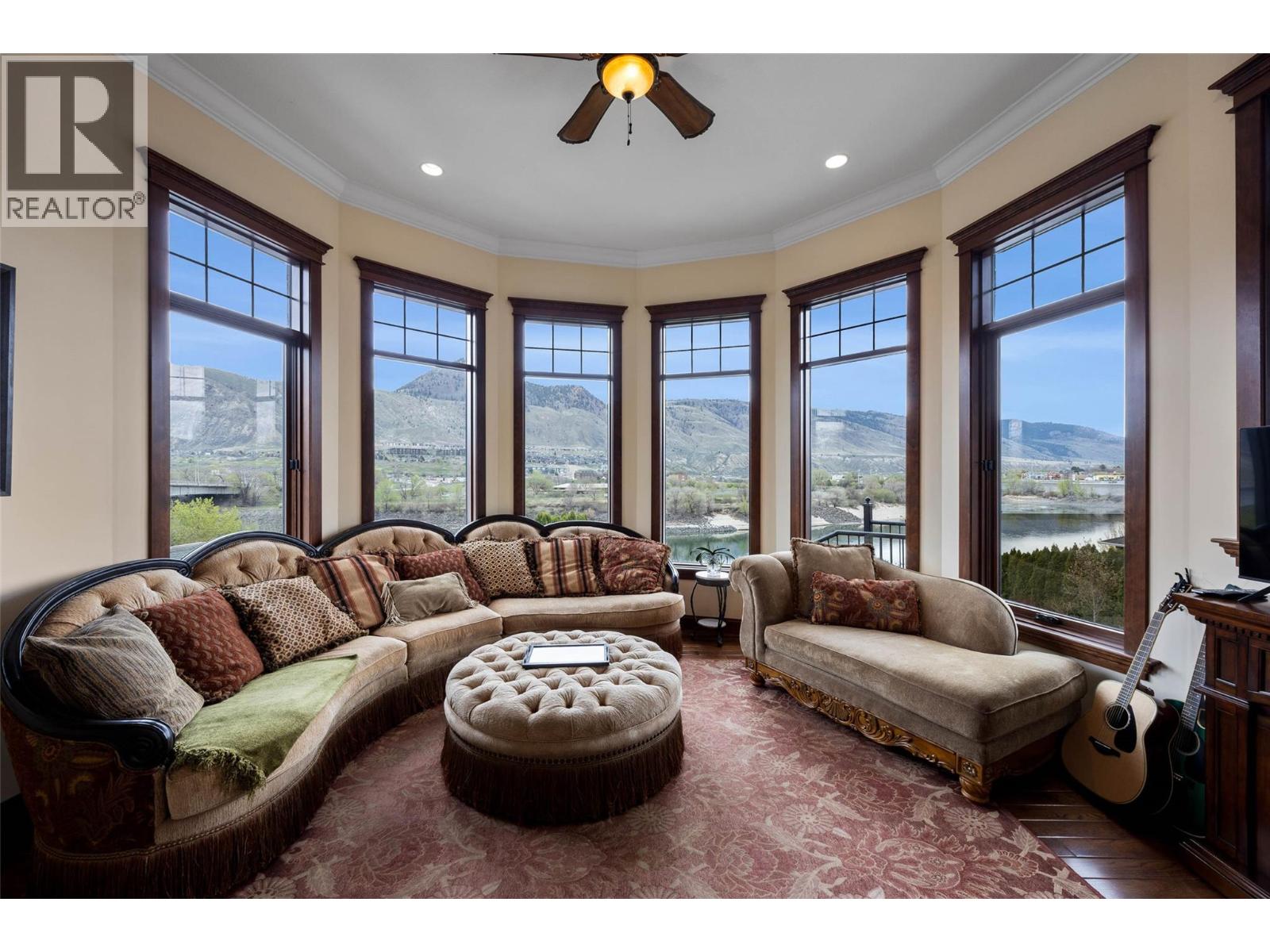 1580 LORNE STREET - 20