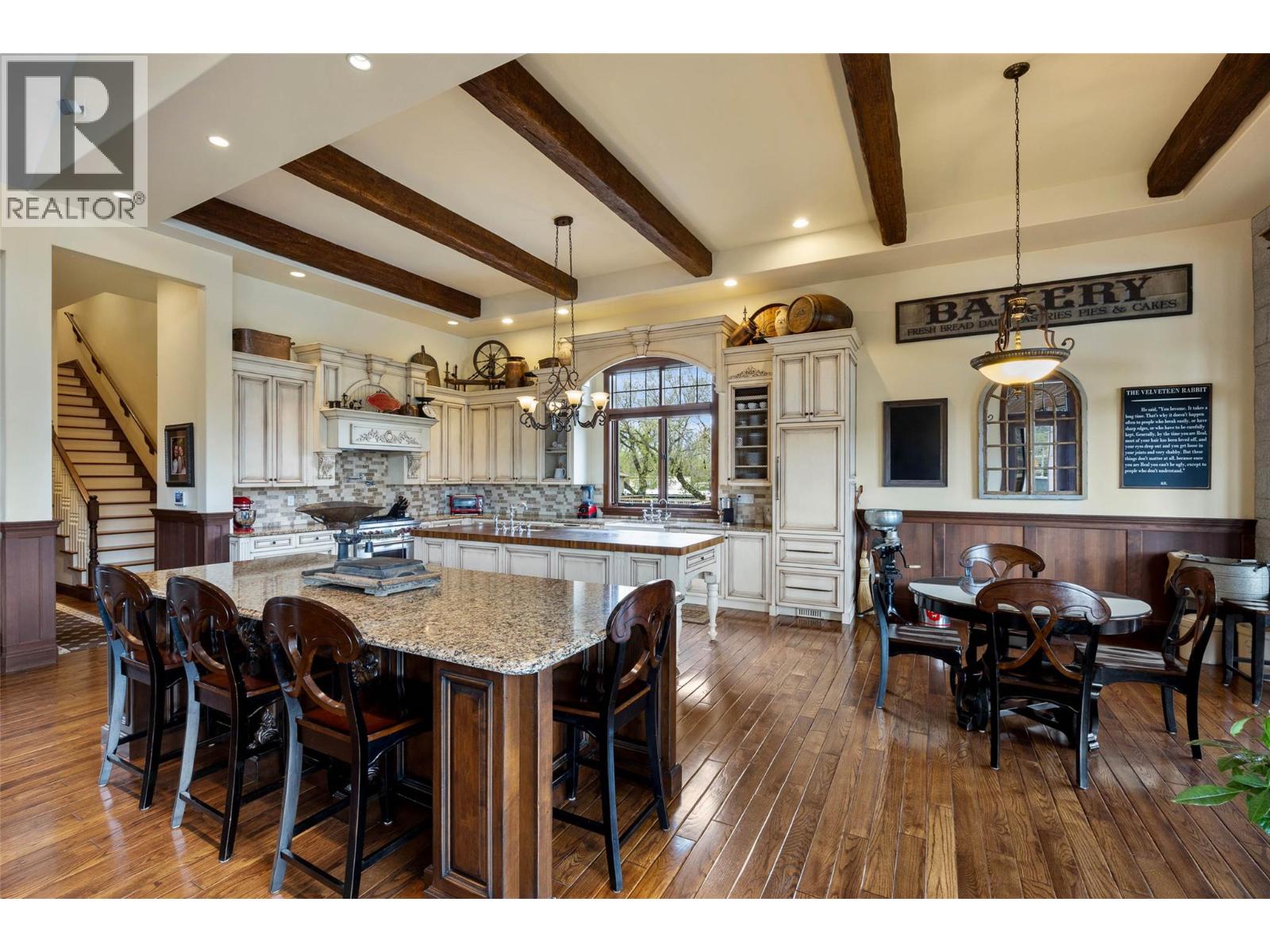 1580 LORNE STREET - 18