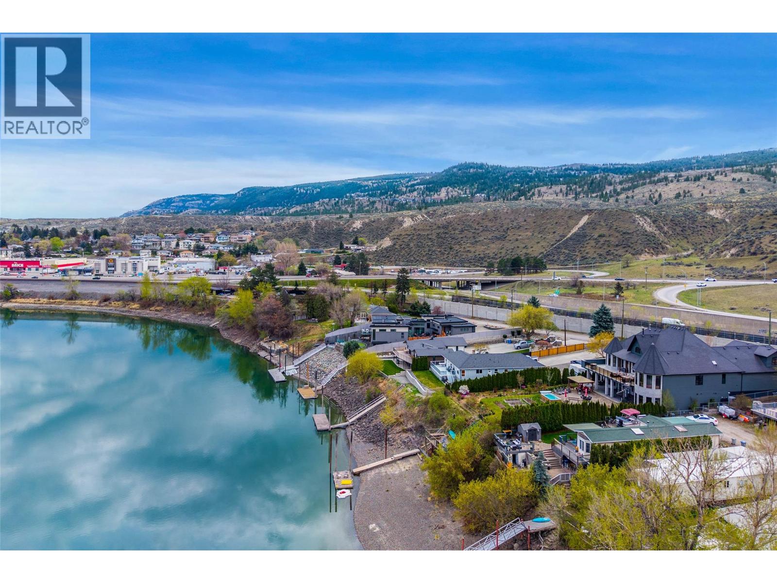 1580 LORNE STREET - 73