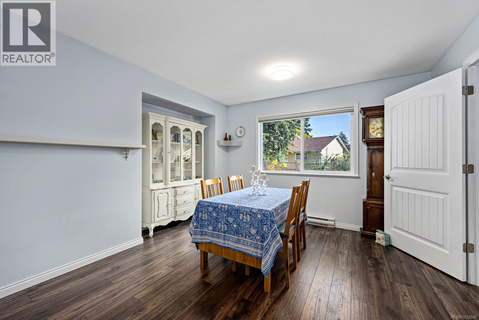 1952 MARTEN AVE - 14