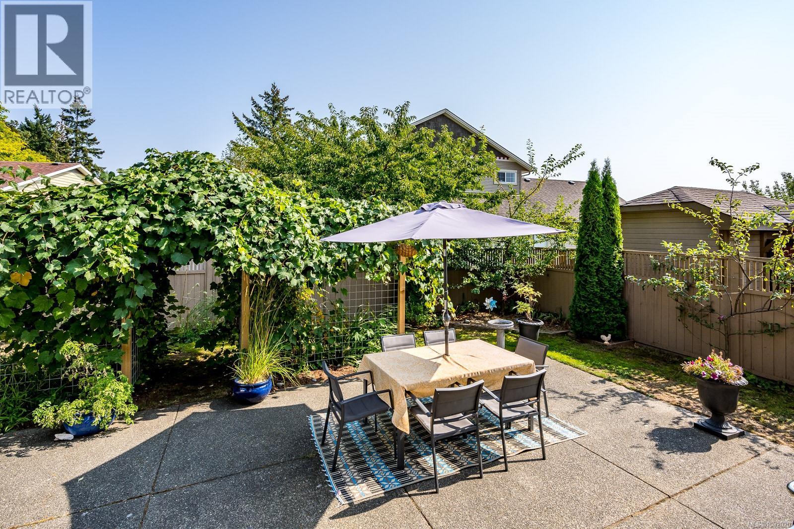 1952 MARTEN AVE - 29