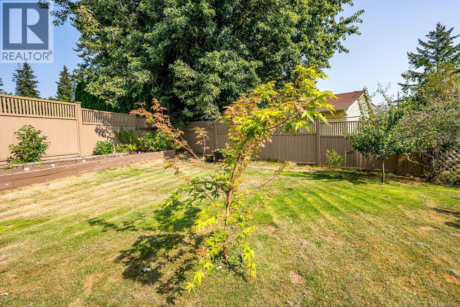 1952 MARTEN AVE - 39