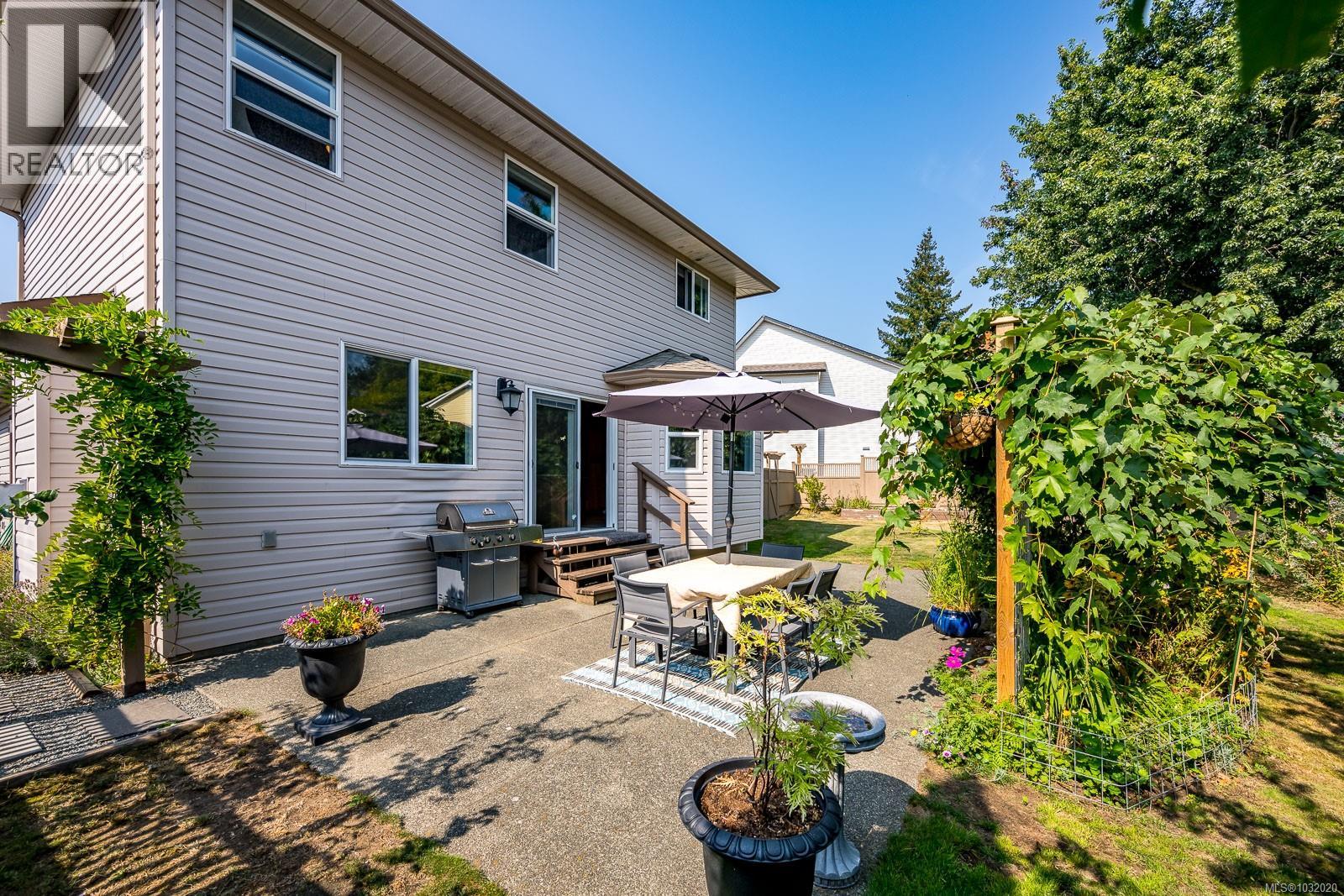 1952 MARTEN AVE - 41