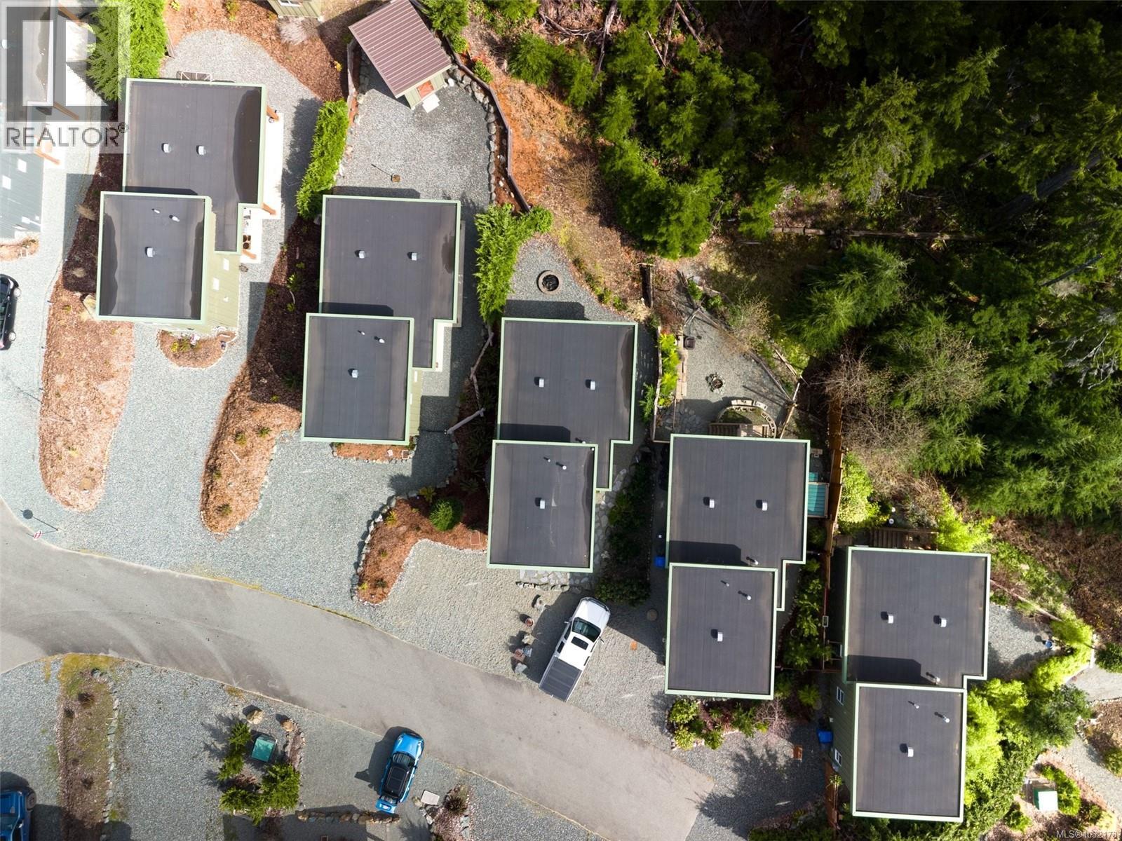  9327 Lake Trail Place, Lake Cowichan