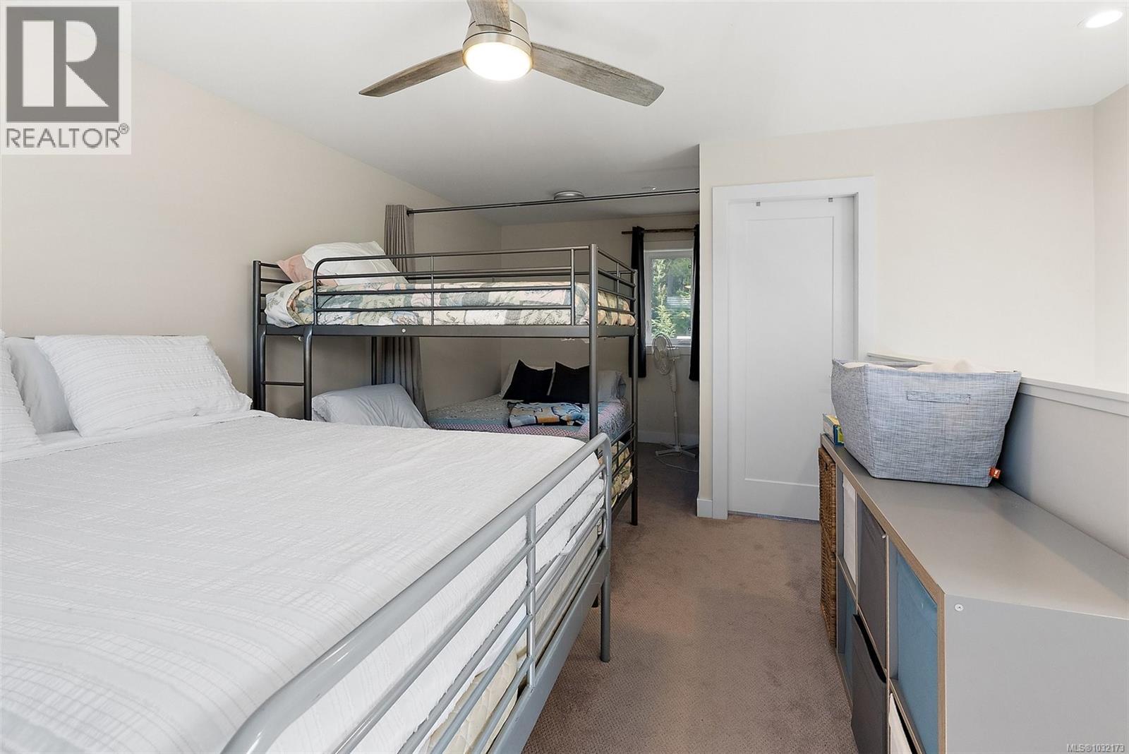  9327 Lake Trail Place, Lake Cowichan