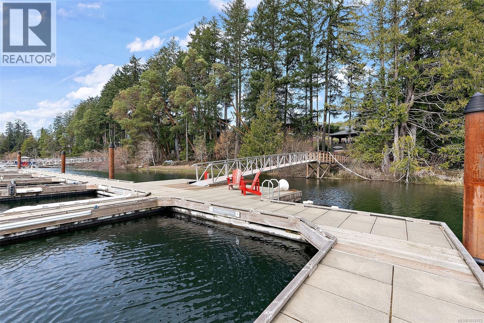  9327 Lake Trail Place, Lake Cowichan