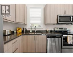 9327 Lake Trail Pl, Lake Cowichan, BC V0R2G0 Photo 11