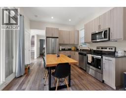 9327 Lake Trail Pl, Lake Cowichan, BC V0R2G0 Photo 13