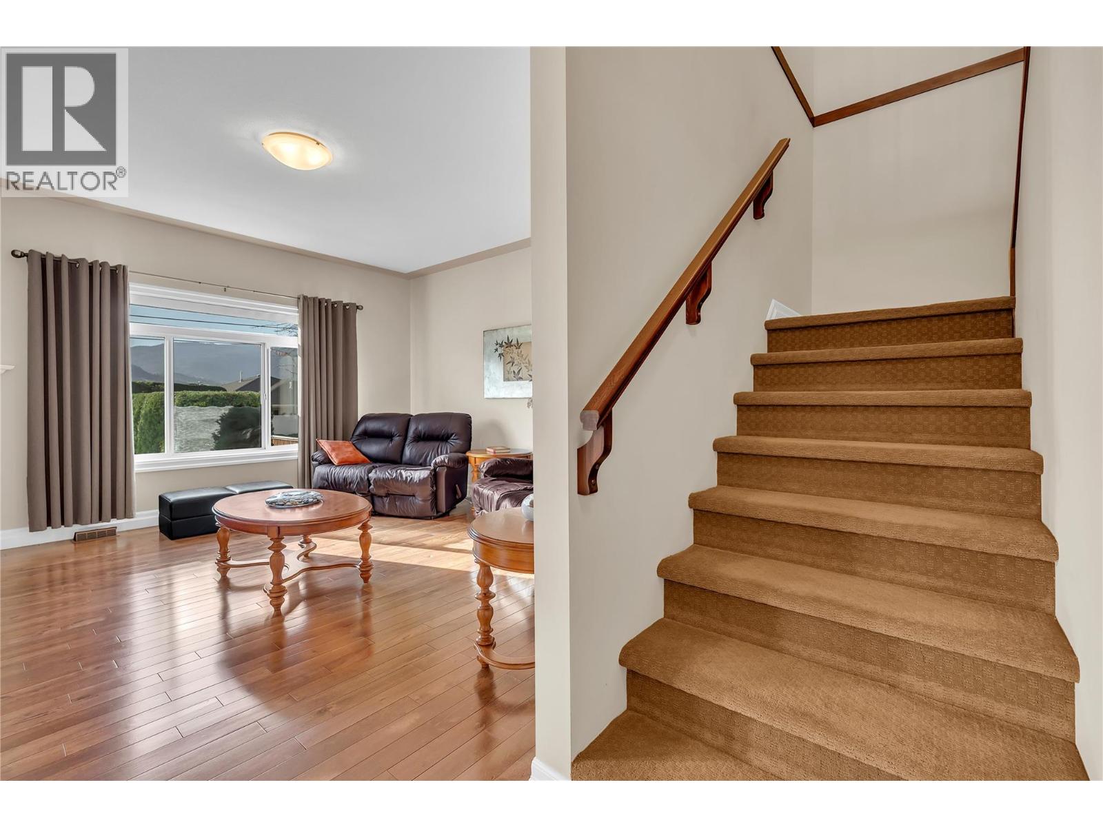 3332 South Main Street Unit# 103, Penticton