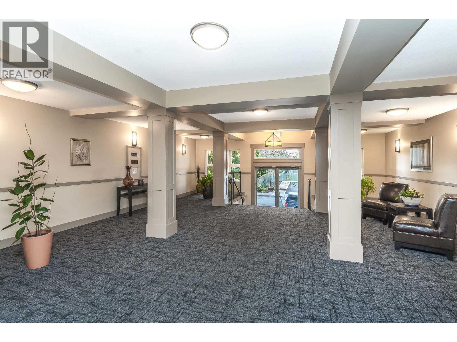 #305-4728 53 Street, Delta