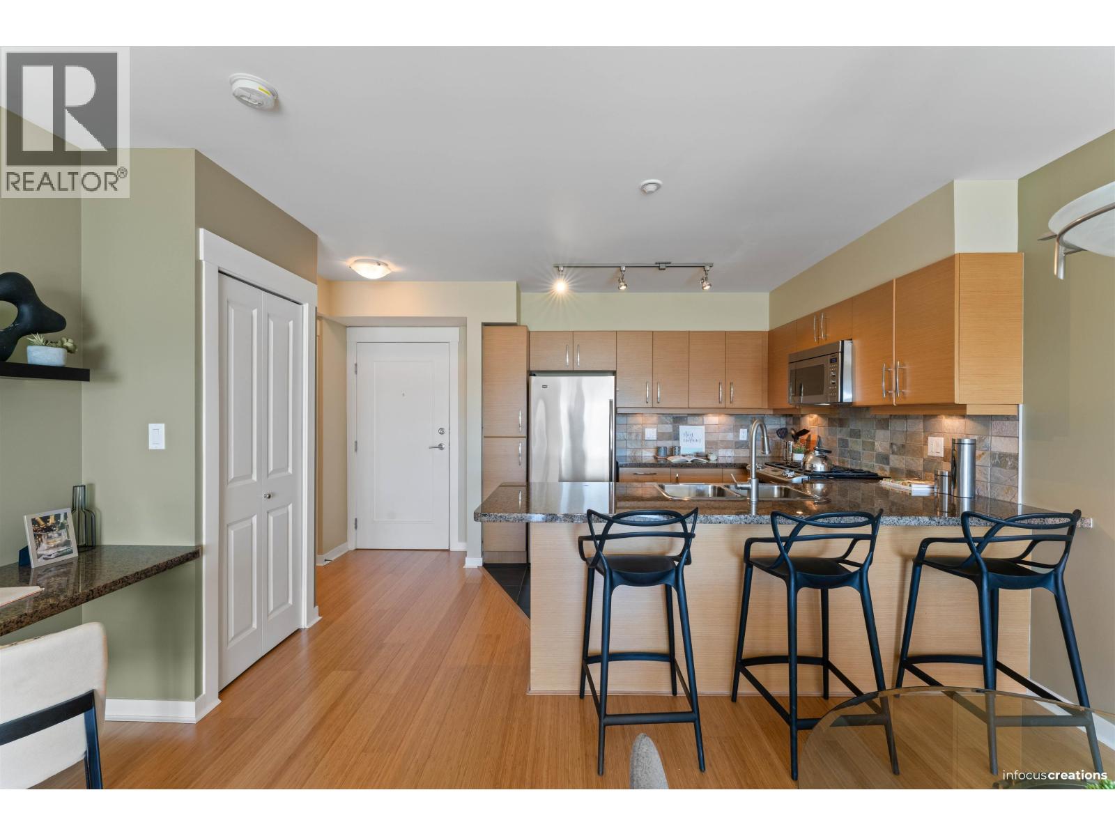 #209-1315 56 Street, Delta