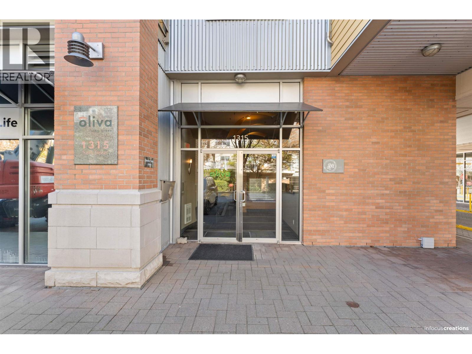 #209-1315 56 Street, Delta