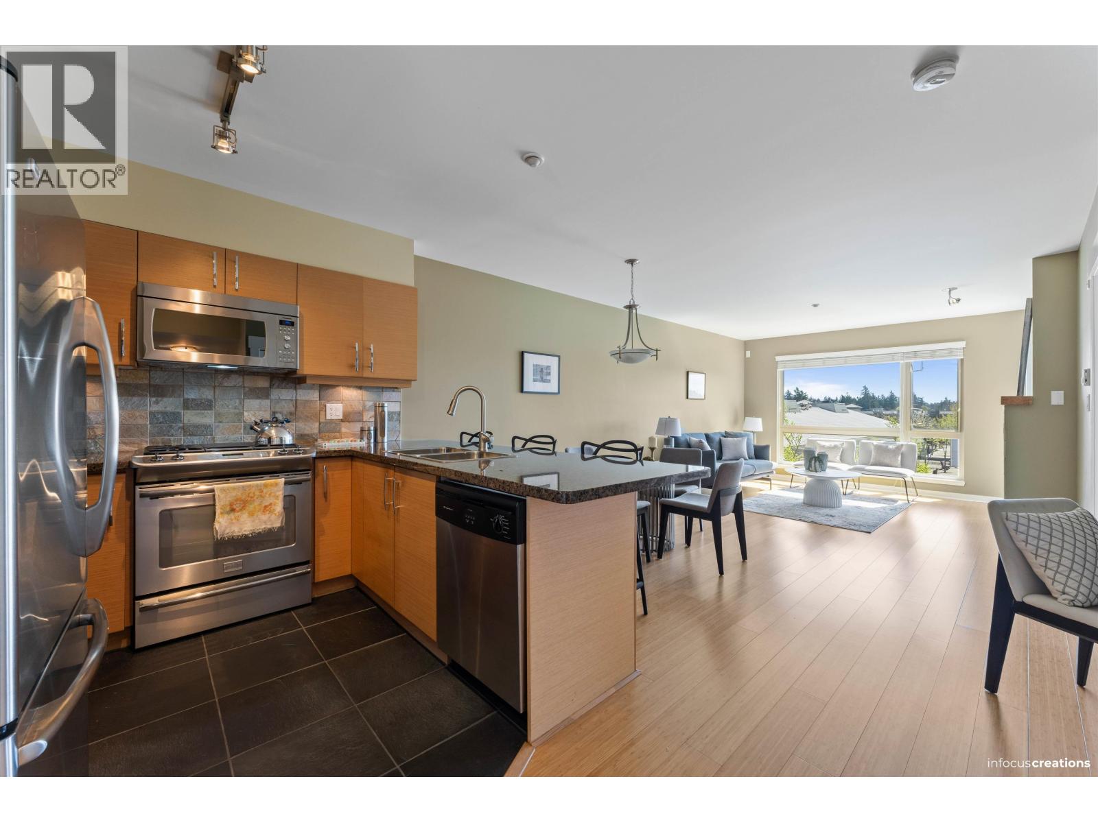 #209-1315 56 Street, Delta