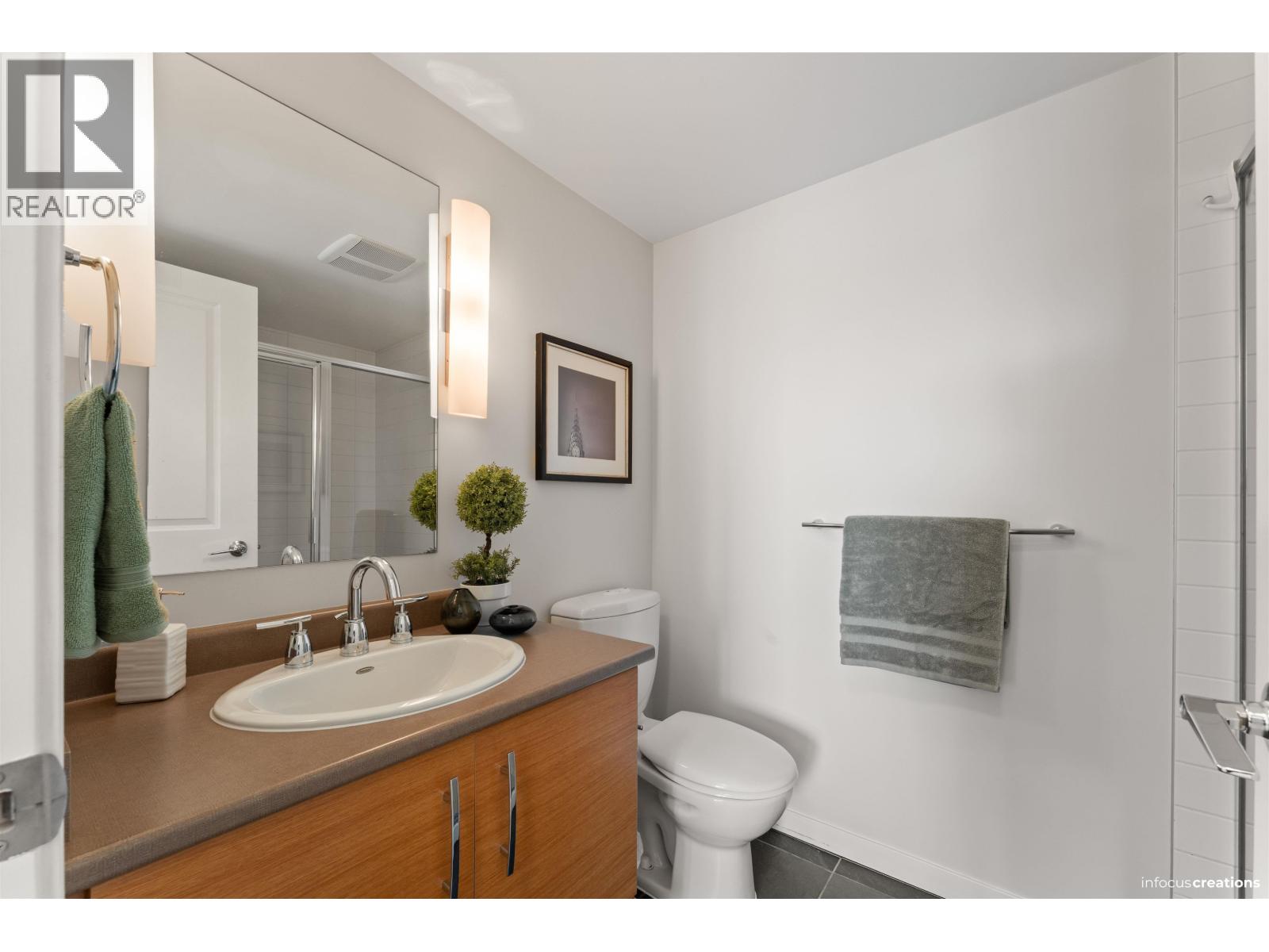 #209-1315 56 Street, Delta