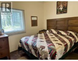 Dining room of 40095 UPPER FRASER ROAD · Prince George, BC