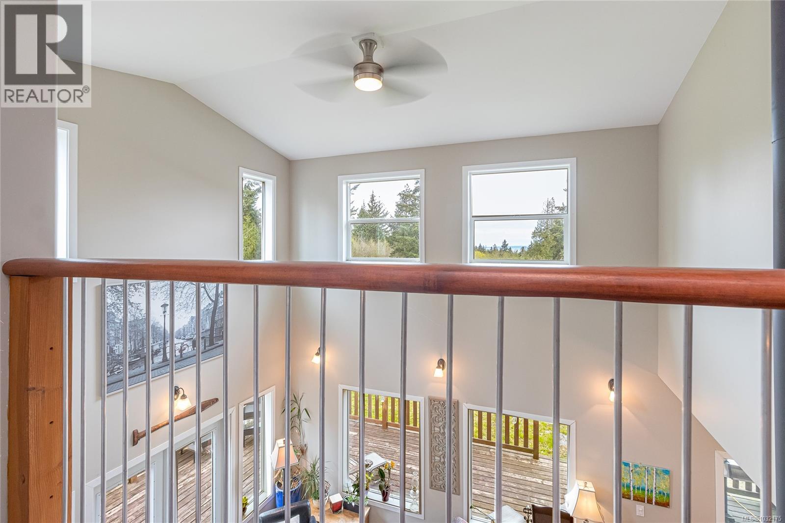 2835 OLYMPIC RD - 23