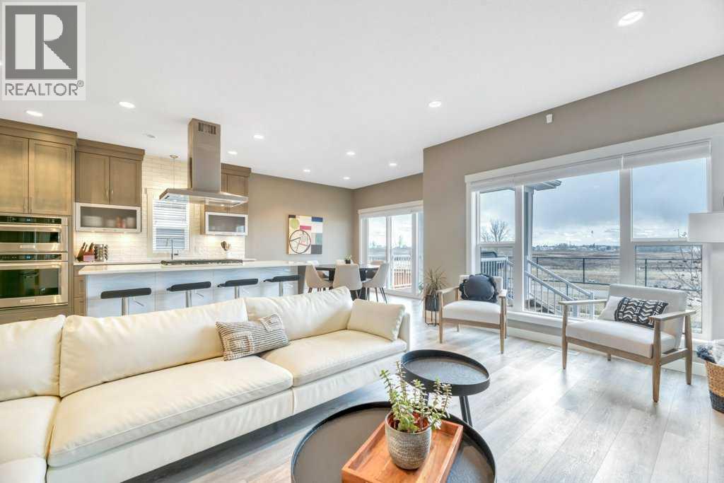 261 WILDROSE DRIVE - 22