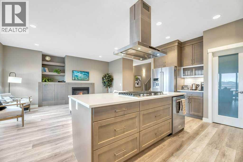 261 WILDROSE DRIVE - 27