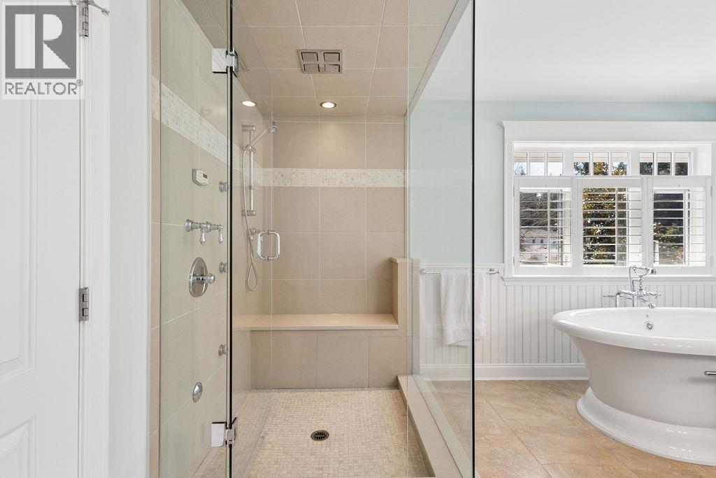 991 HAMPSHIRE ROAD, North Vancouver