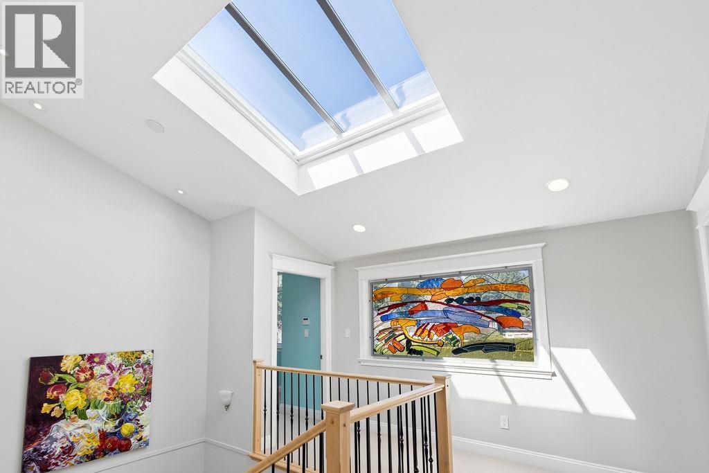 991 HAMPSHIRE ROAD, North Vancouver