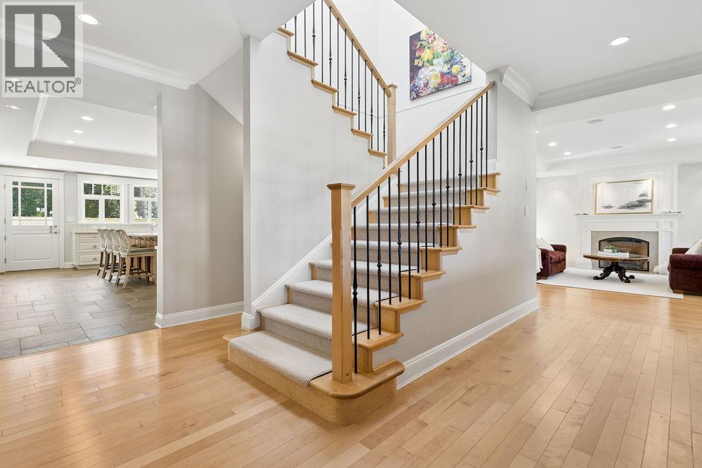 991 HAMPSHIRE ROAD, North Vancouver