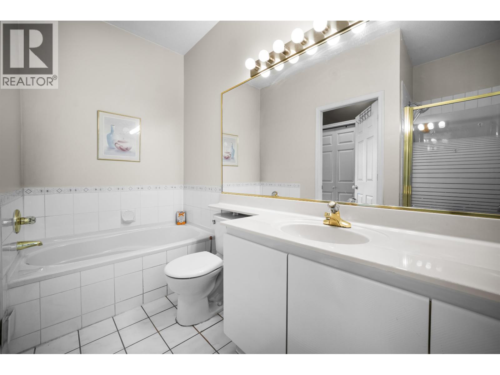 1145 O'FLAHERTY GATE, Port Coquitlam