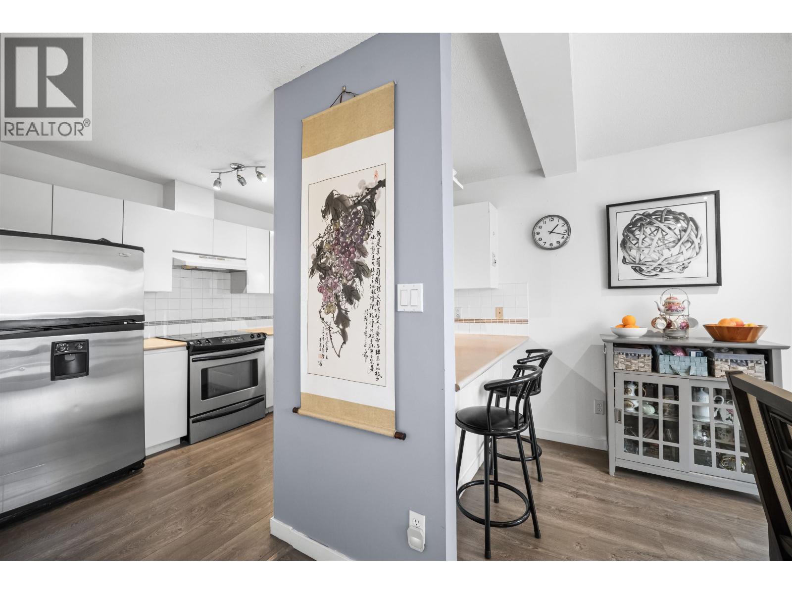 1145 O'FLAHERTY GATE, Port Coquitlam
