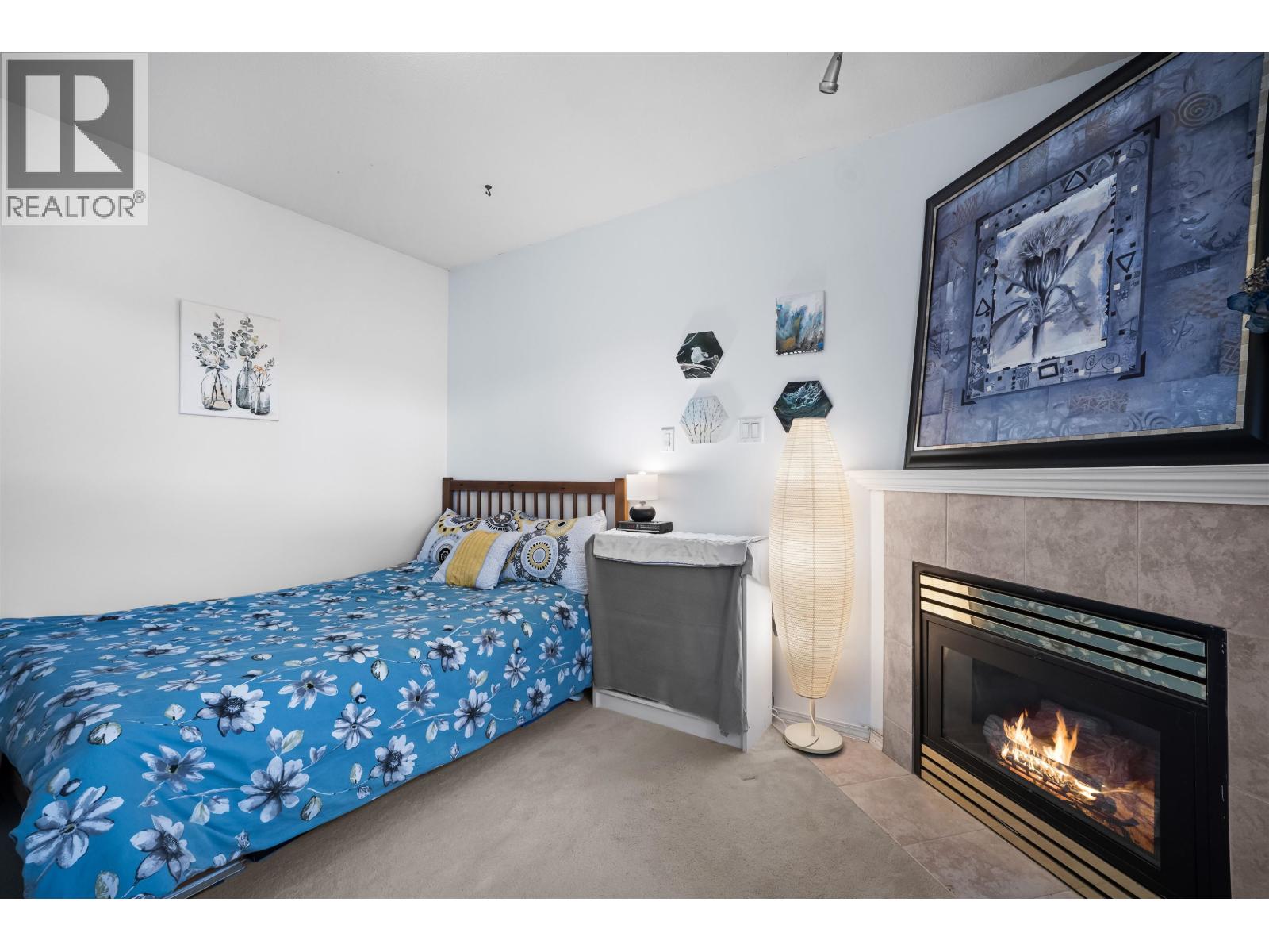 1145 O'FLAHERTY GATE, Port Coquitlam