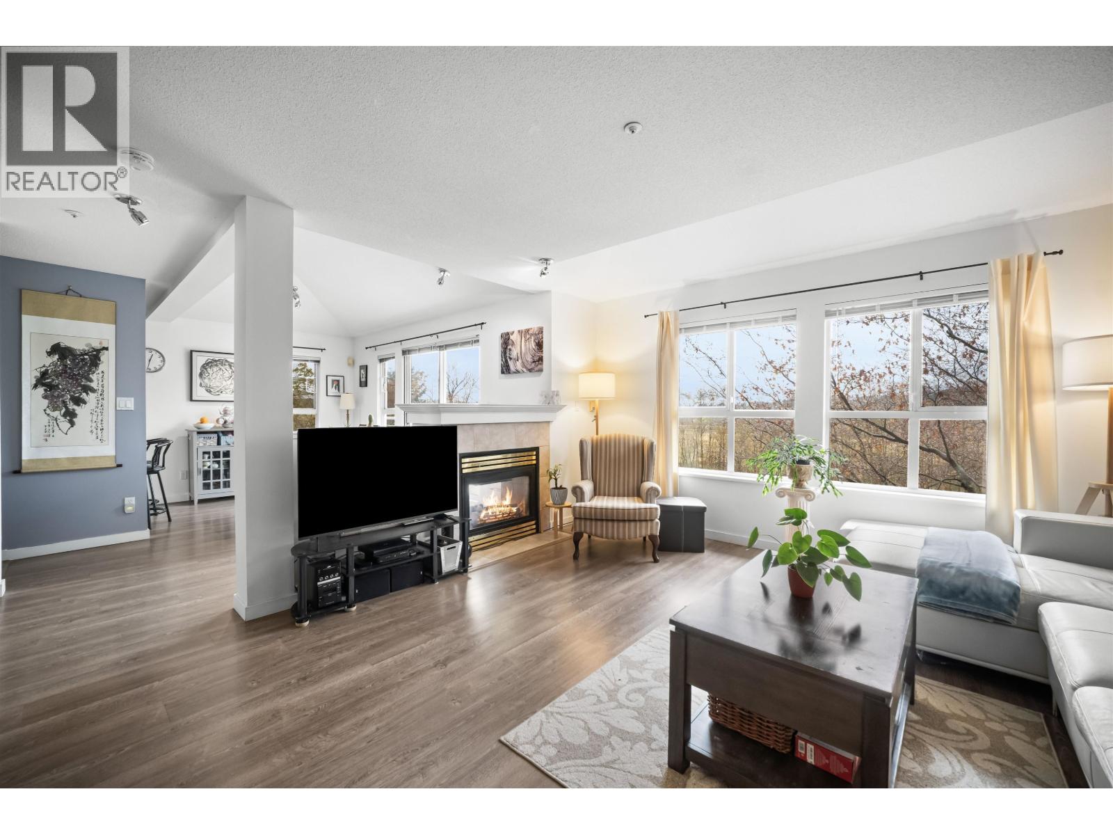 1145 O'FLAHERTY GATE, Port Coquitlam