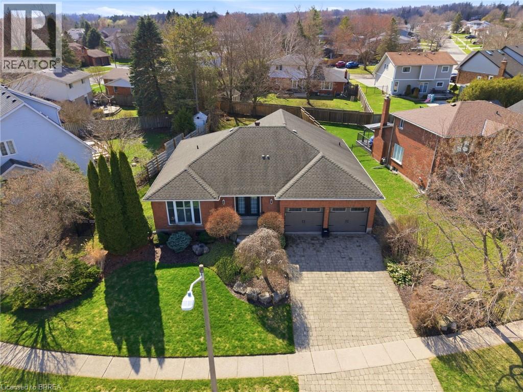 46 VICTOR Boulevard - 1