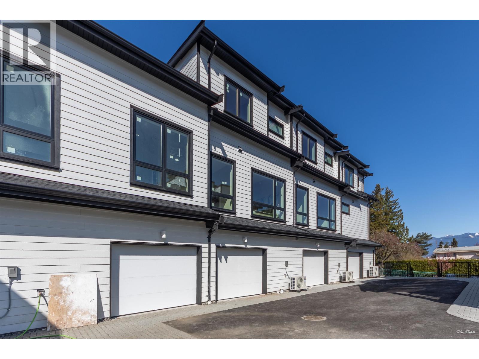 3420 KNIGHT STREET, Vancouver