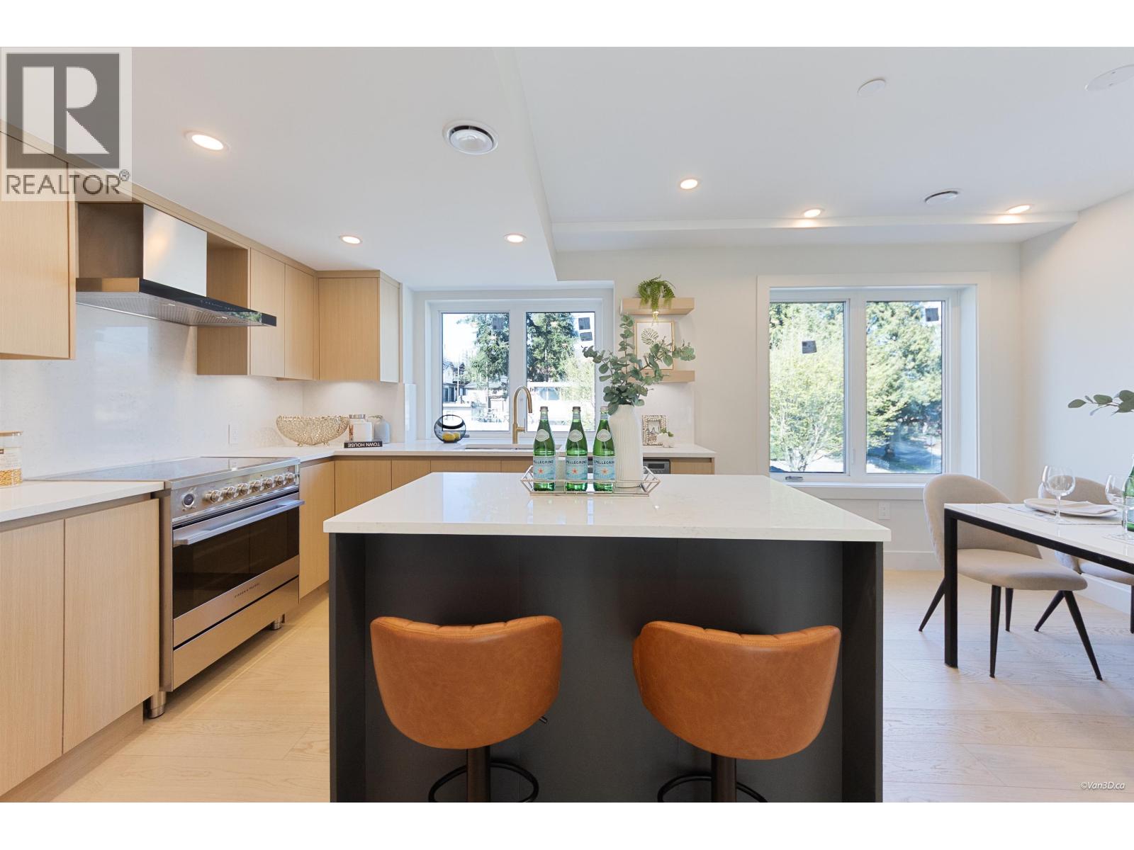 3420 KNIGHT STREET, Vancouver