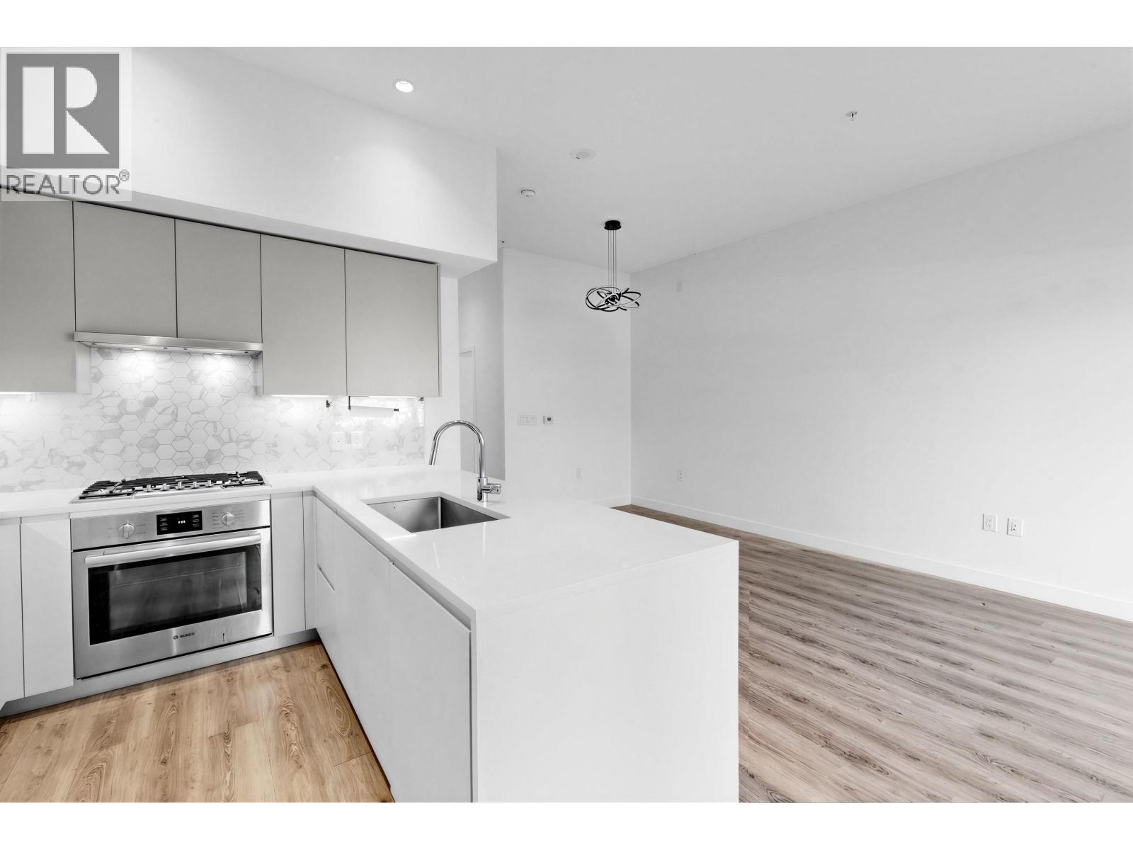 8111 CHESTER STREET, Vancouver