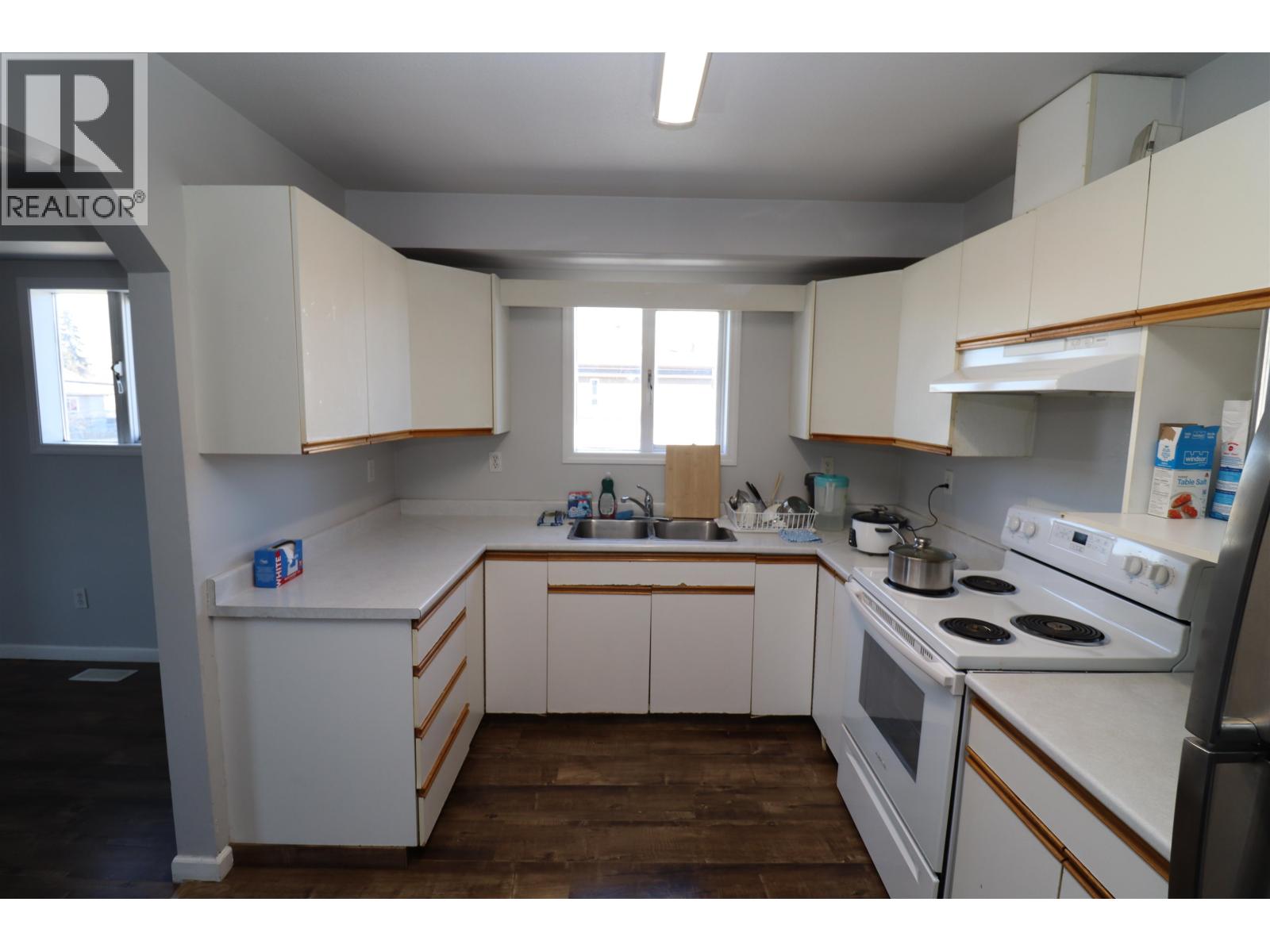 1930 SPRUCE STREET - Image 3