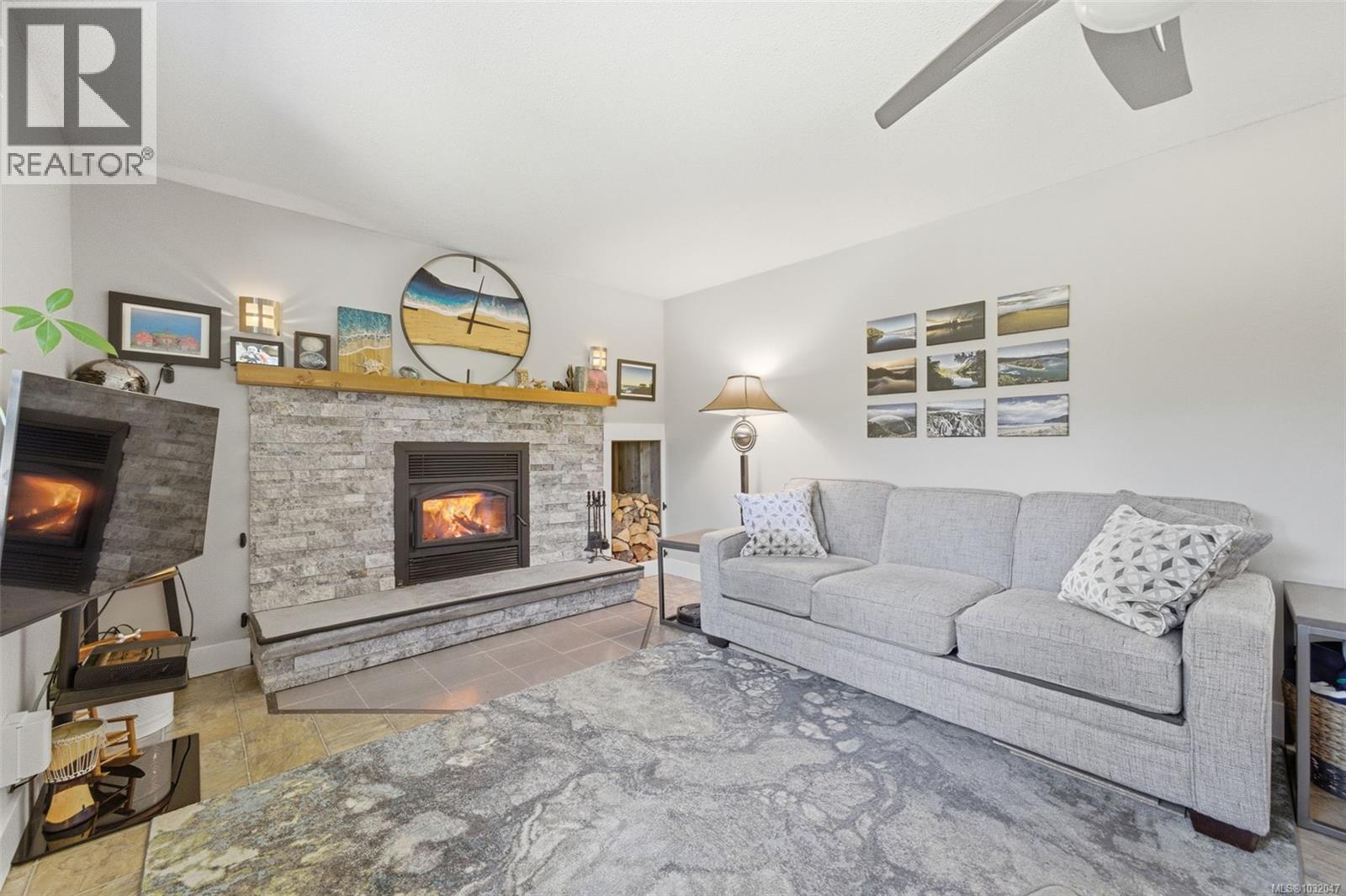 1704 WHIFFIN SPIT RD - 12