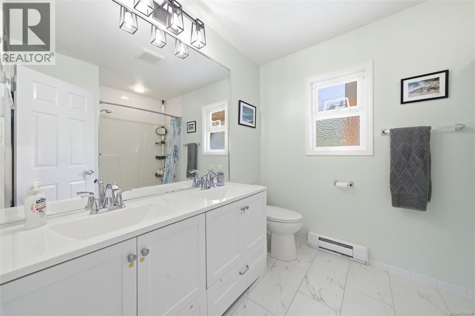 1704 WHIFFIN SPIT RD - 27