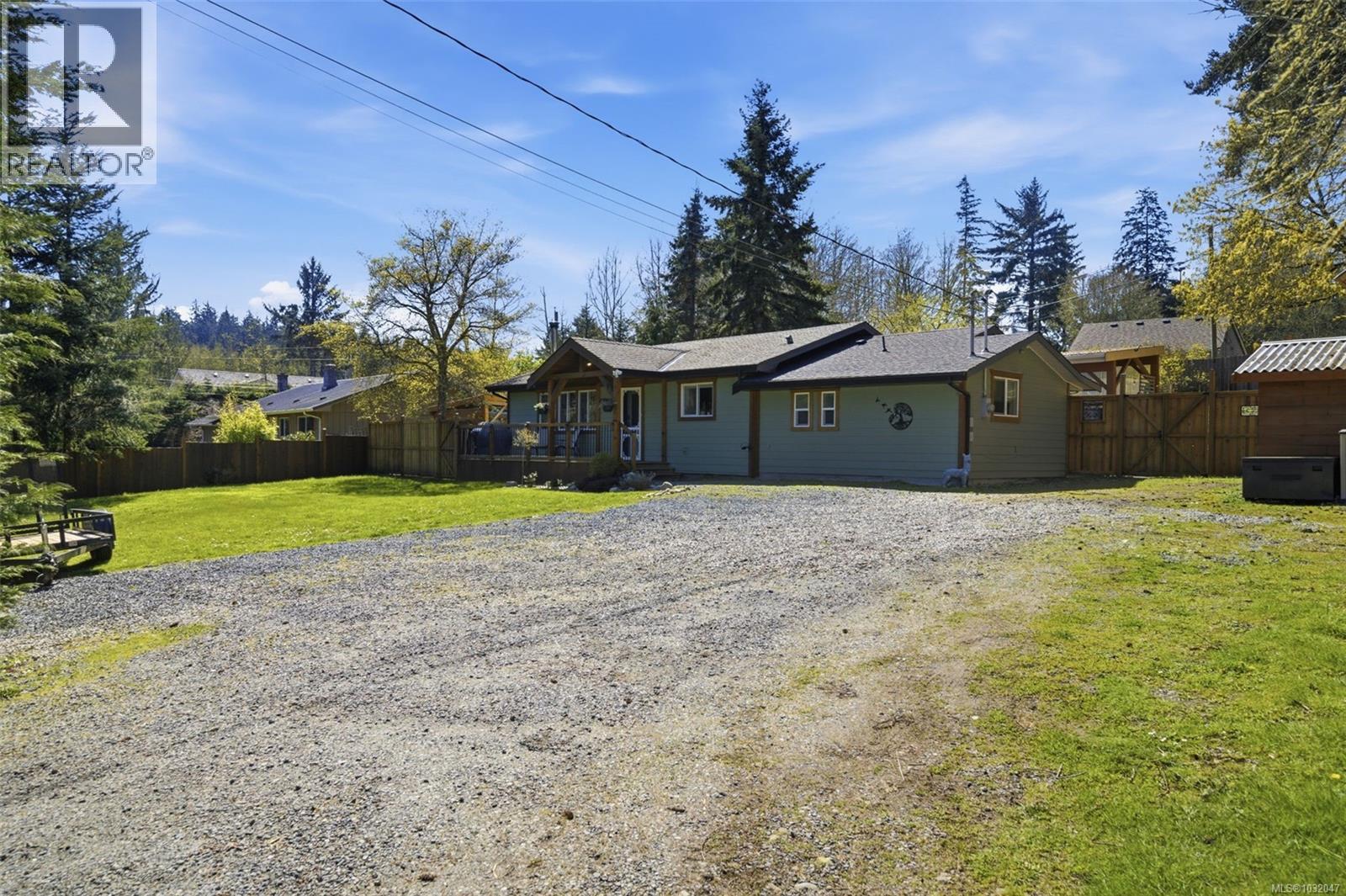 1704 WHIFFIN SPIT RD - 40