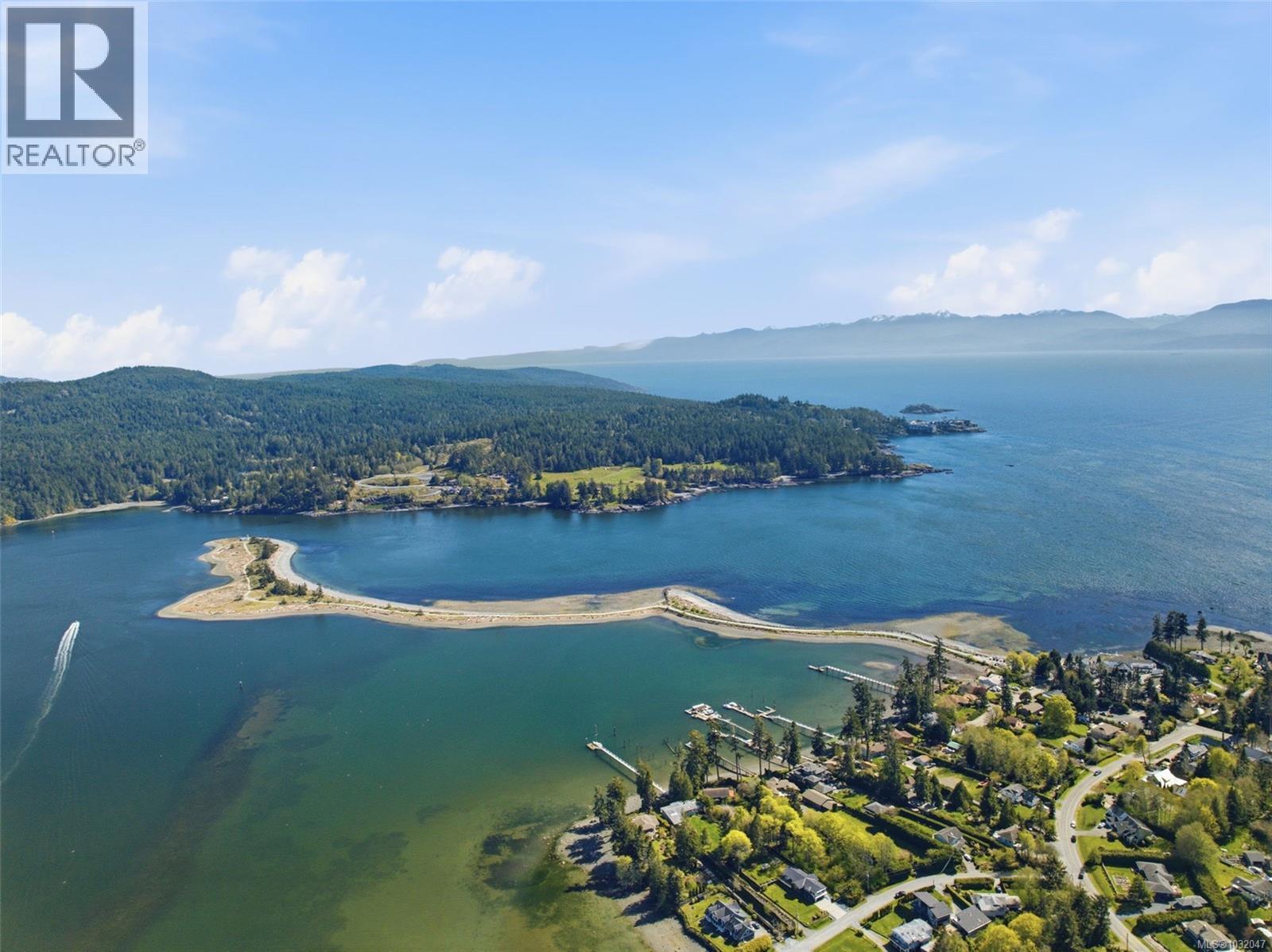 1704 WHIFFIN SPIT RD - 42