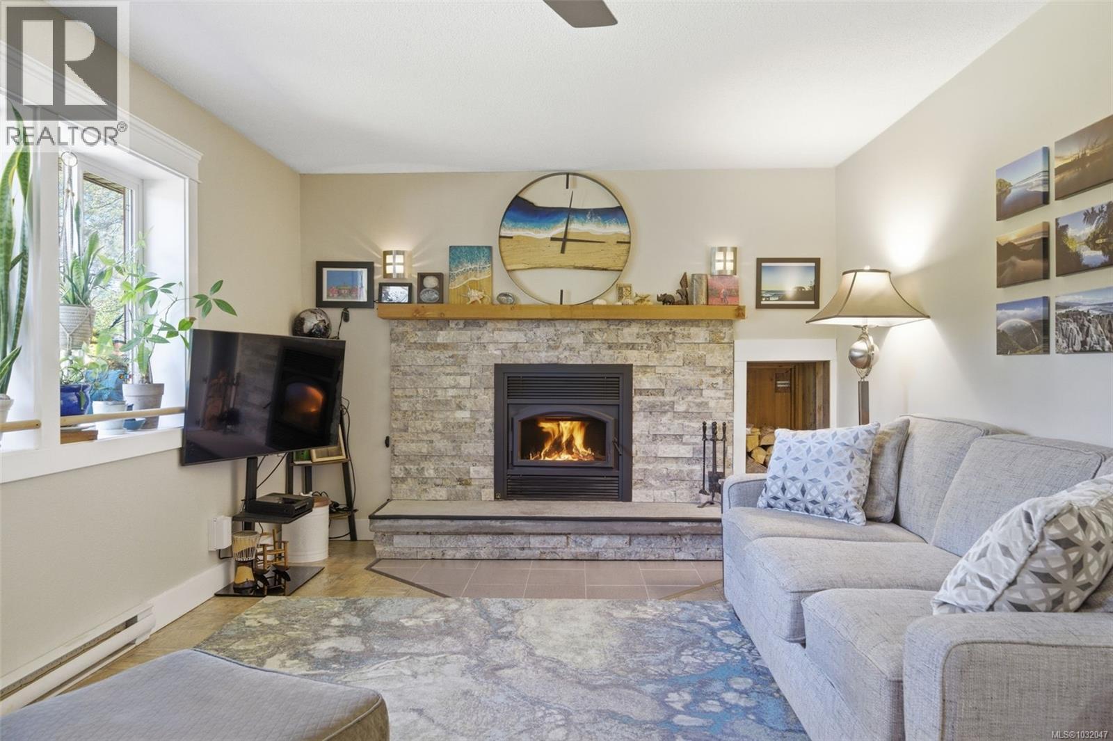 1704 WHIFFIN SPIT RD - 9