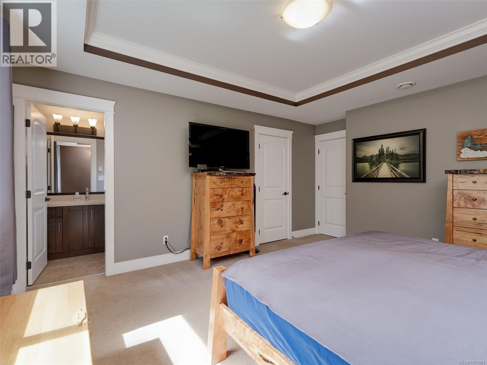 969 TAYBERRY TERR - 12