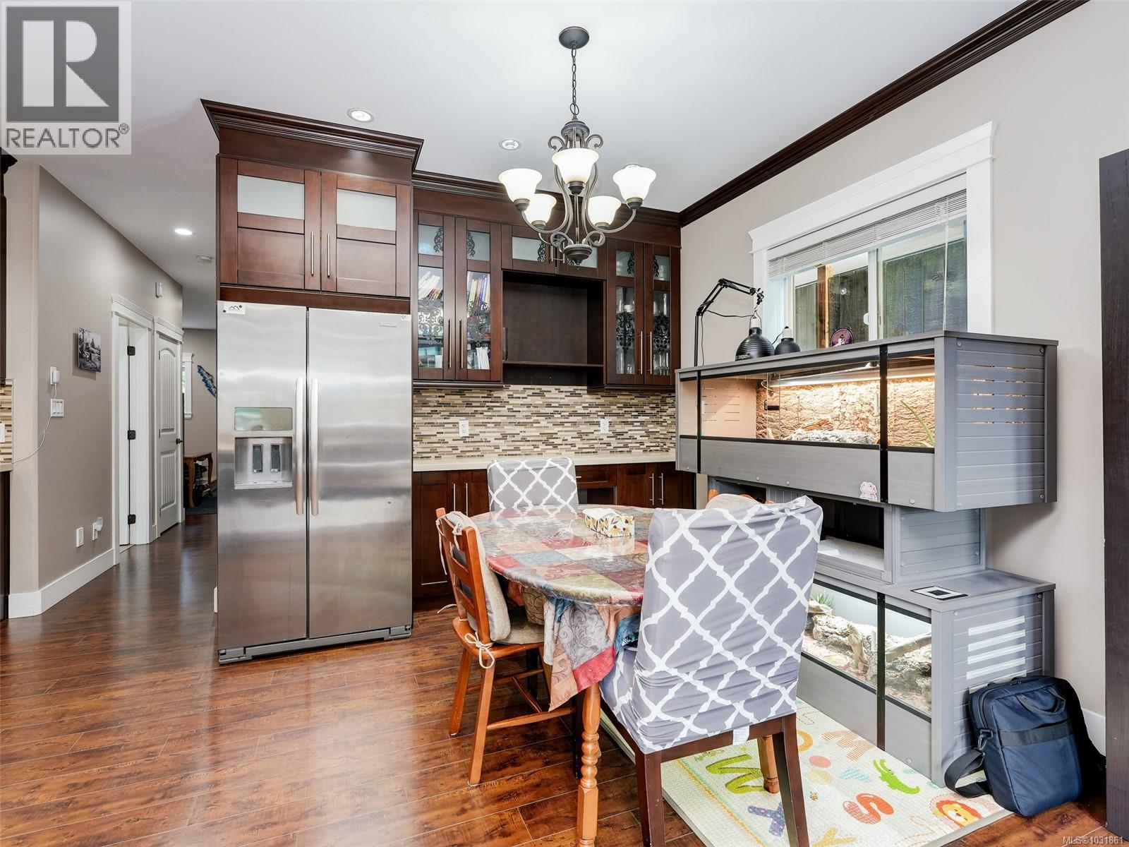 969 TAYBERRY TERR - 6