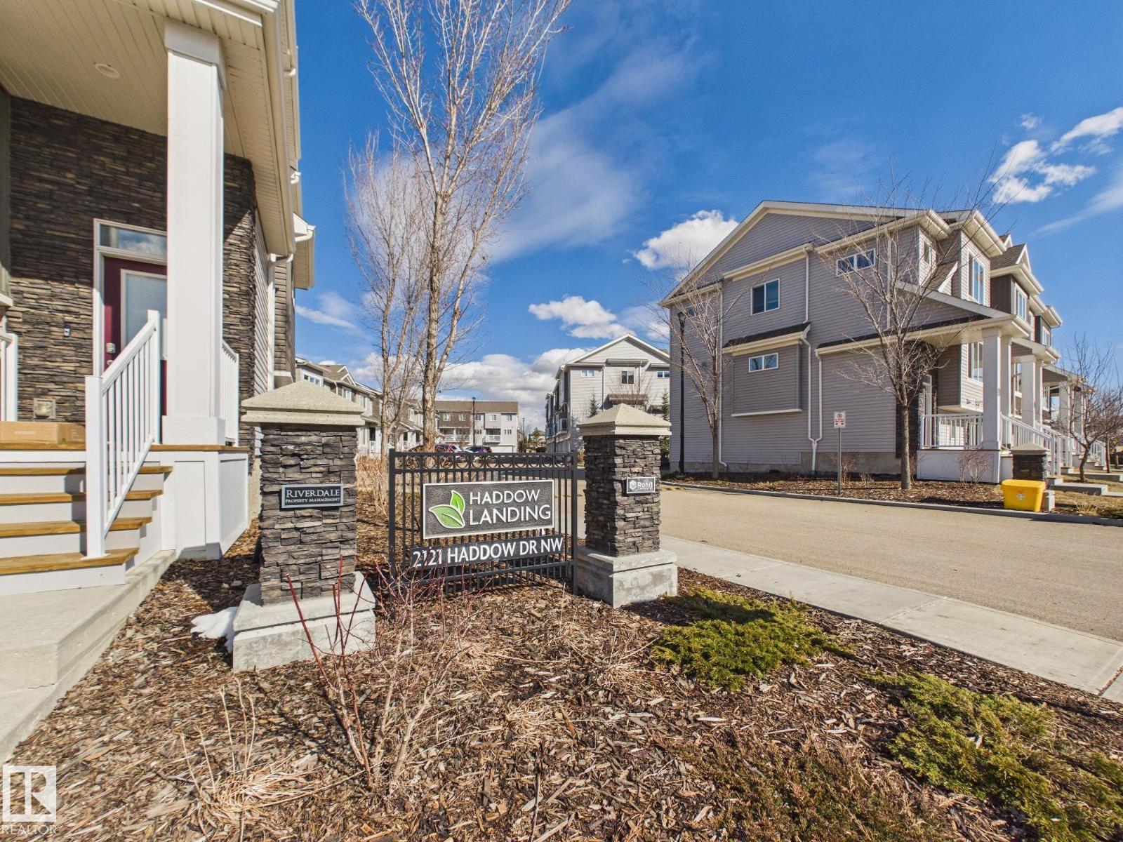 #32 2121 Haddow DR NW - 2