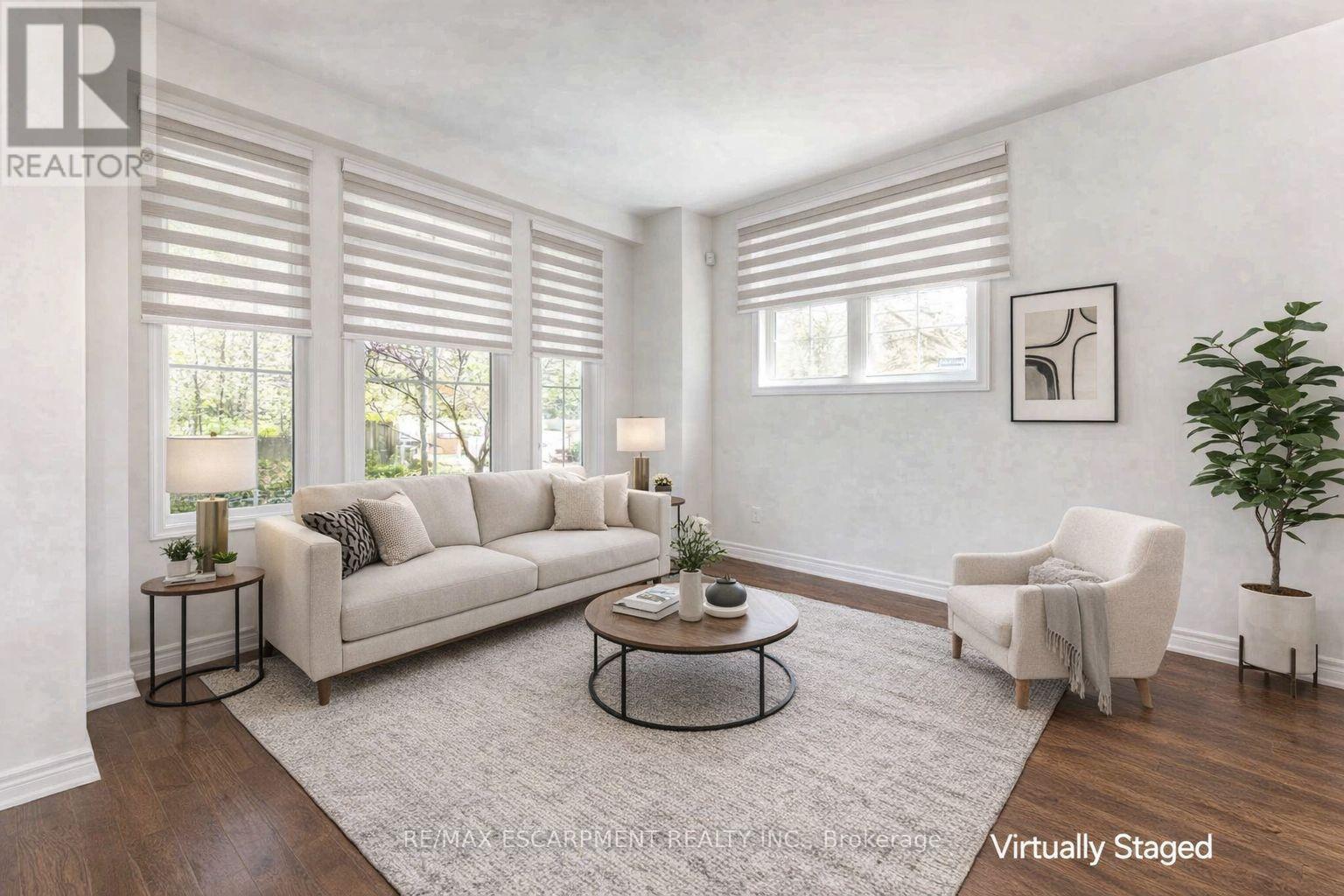 1203 LORNE PARK ROAD — photo 4