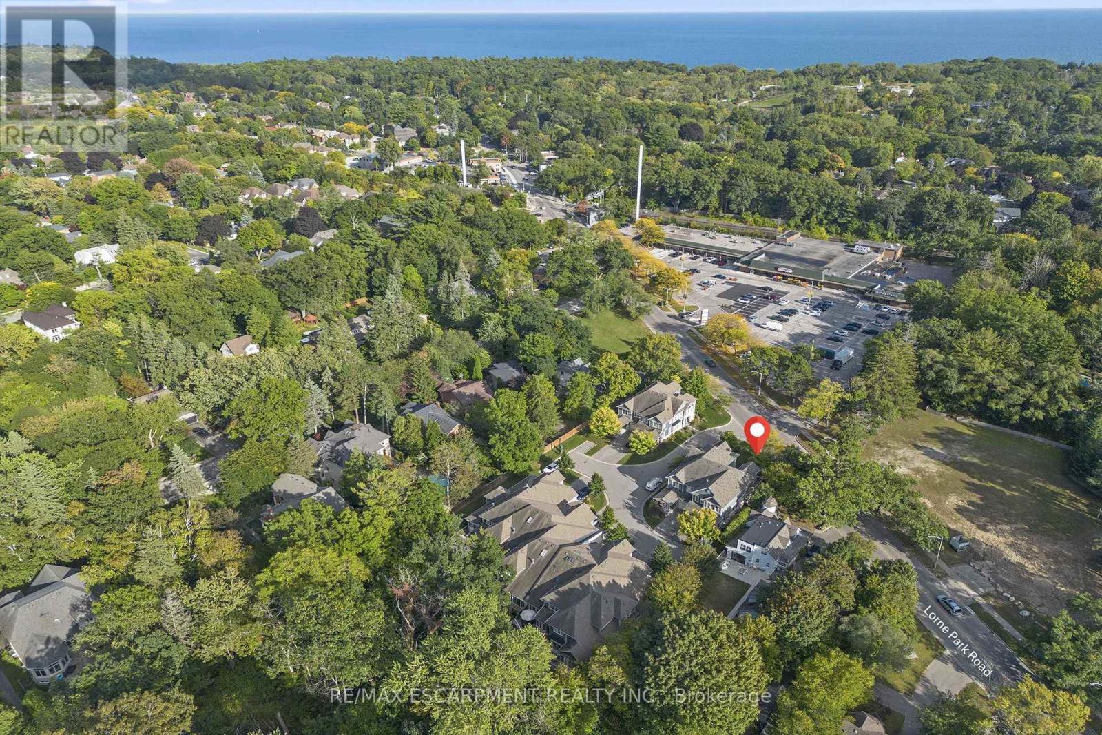 1203 LORNE PARK ROAD — photo 24