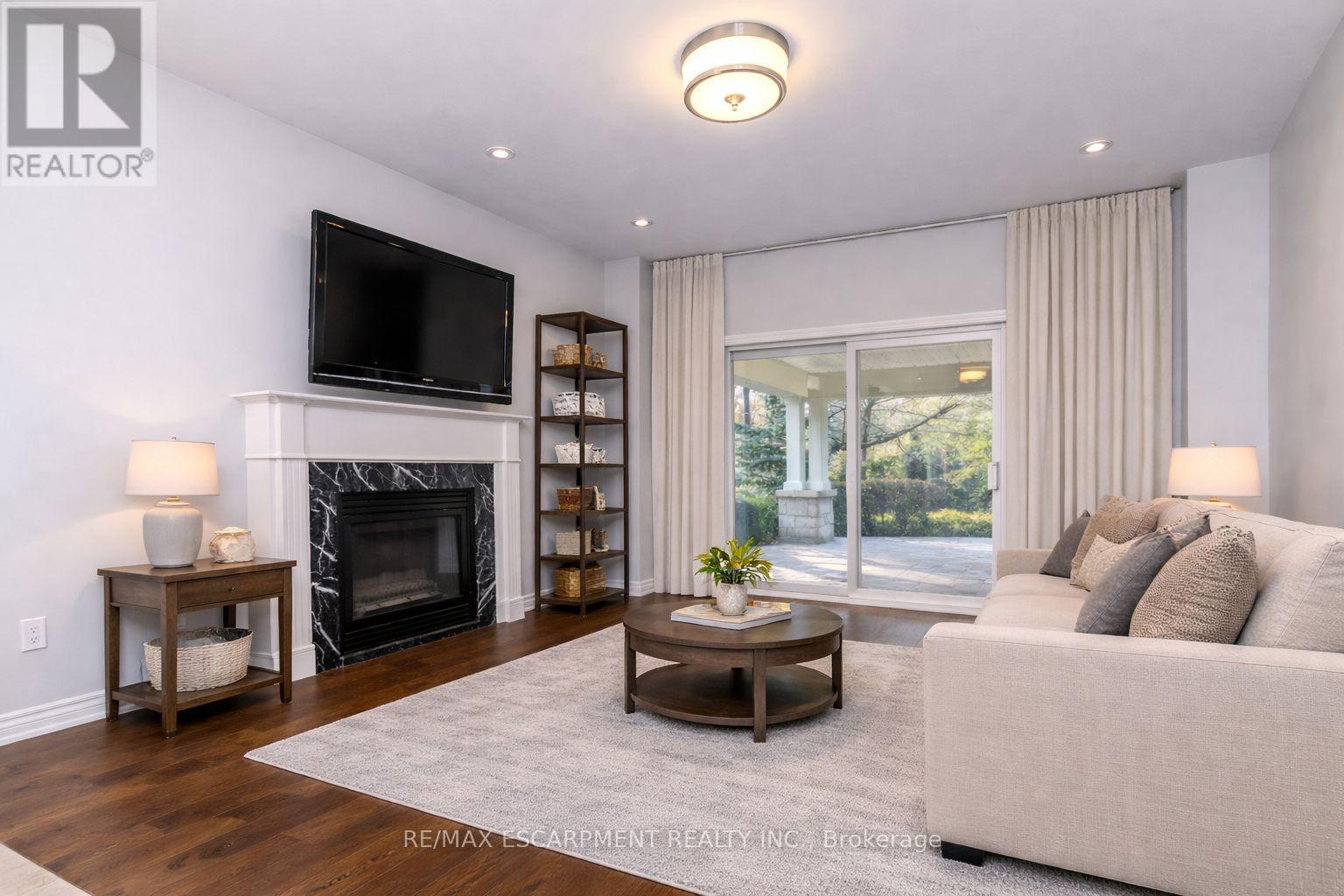 1203 LORNE PARK ROAD — photo 8