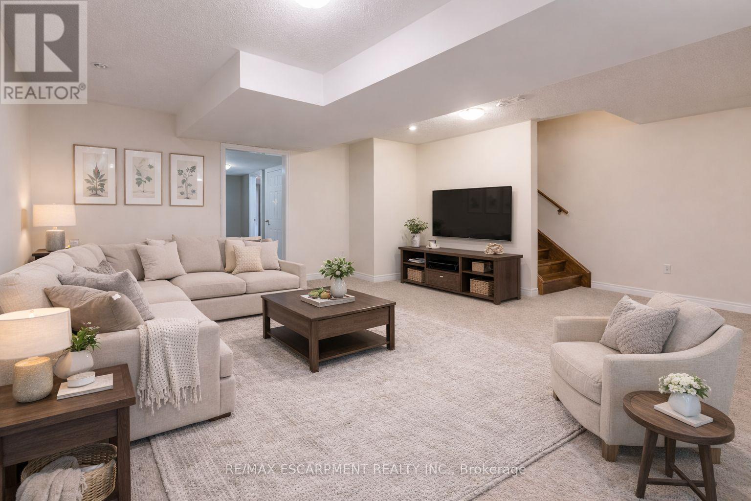 1203 LORNE PARK ROAD — photo 19
