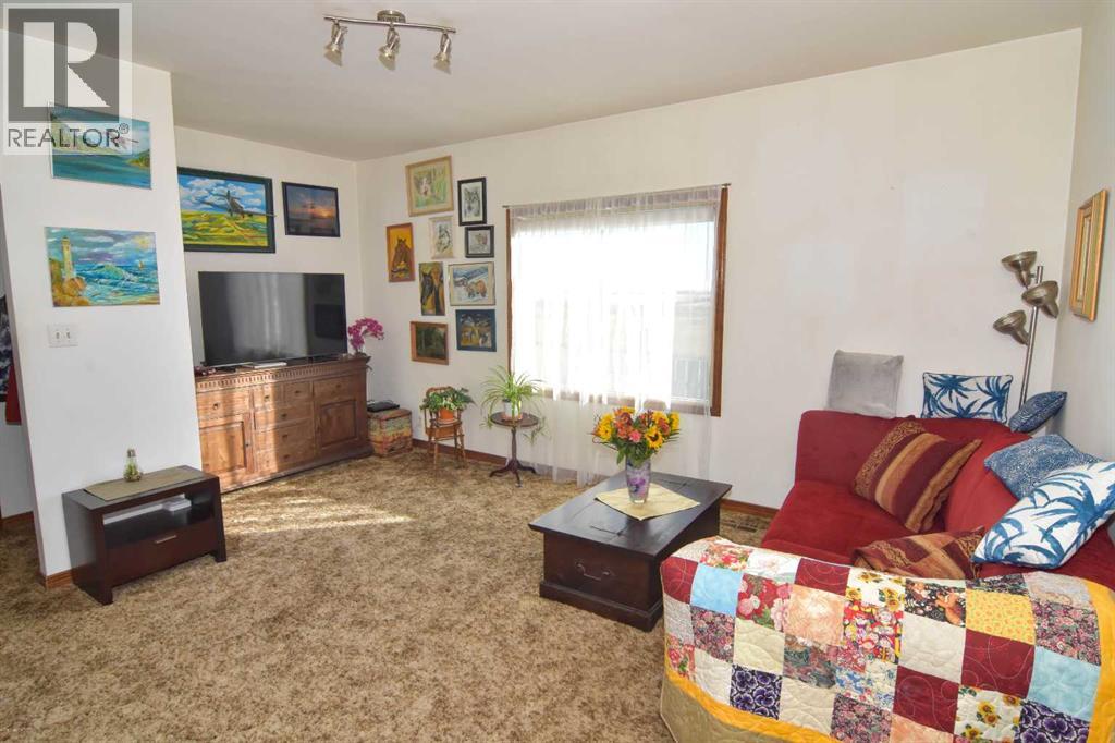 253215 RANGE ROAD 280 - 5