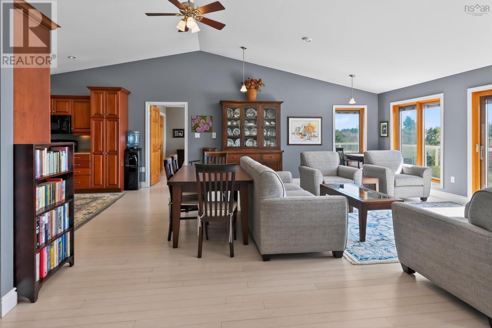 Property 20 of 50 of 11 Wharf Road