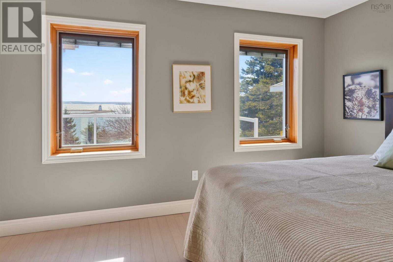 Property 31 of 50 of 11 Wharf Road